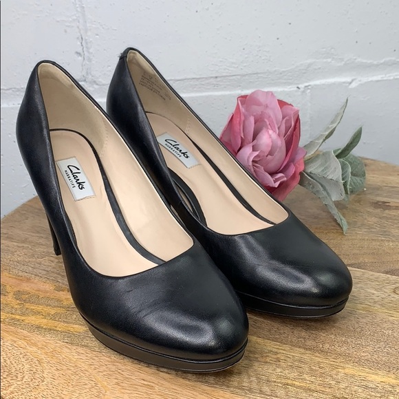 clarks narrative pumps